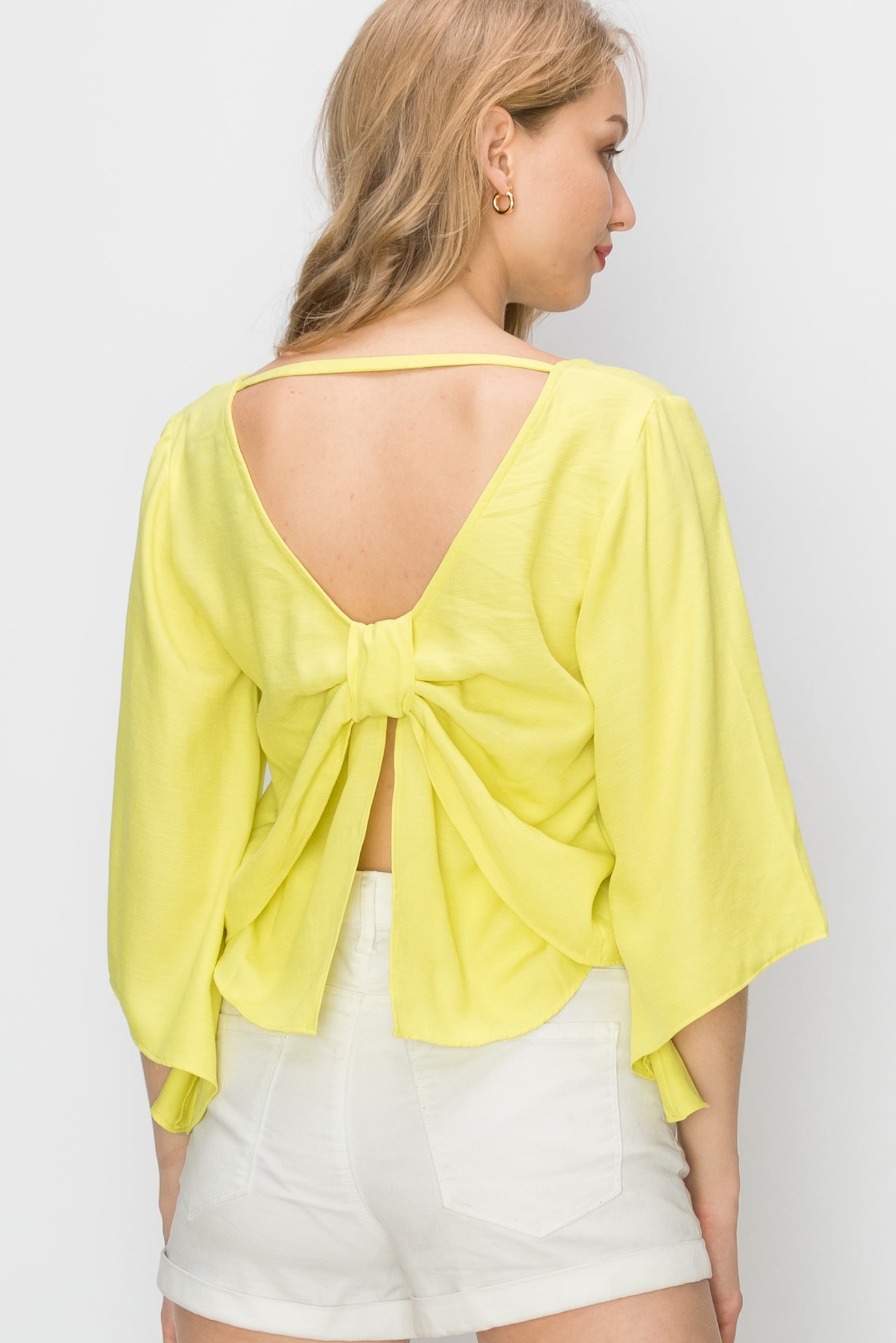 Top w bow
